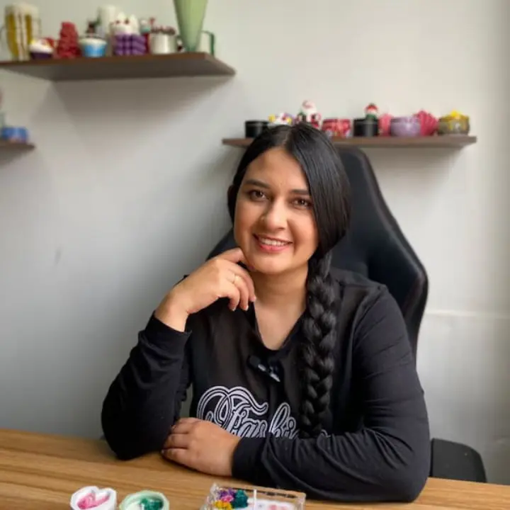 Accesorios en resina para emprender